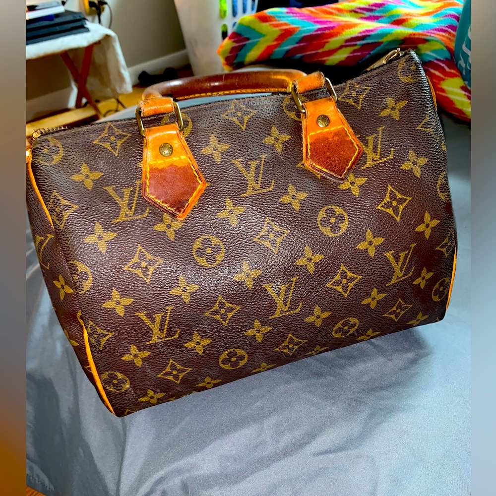 Louis Vuitton Speedy brown handbag real and genuine